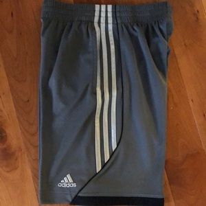 NWOT!! Adidas gray and black shorts w/pockets